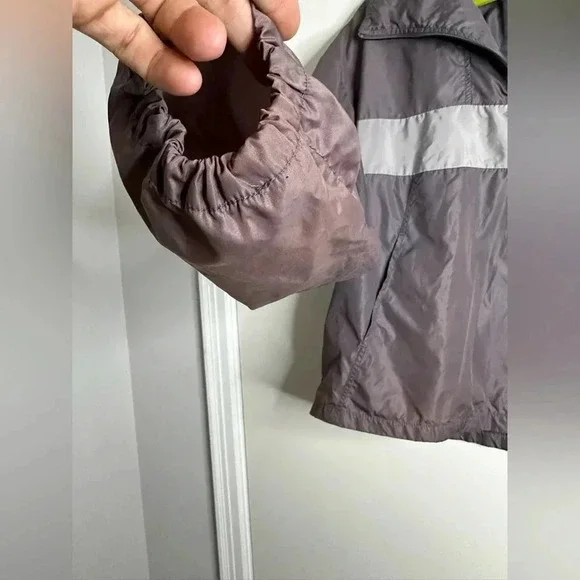 VTG 1980’s  Nike Blue Label Grey pullover windbreaker 1/4 Zip. Embroidered Logo. - Picture 7 of 16